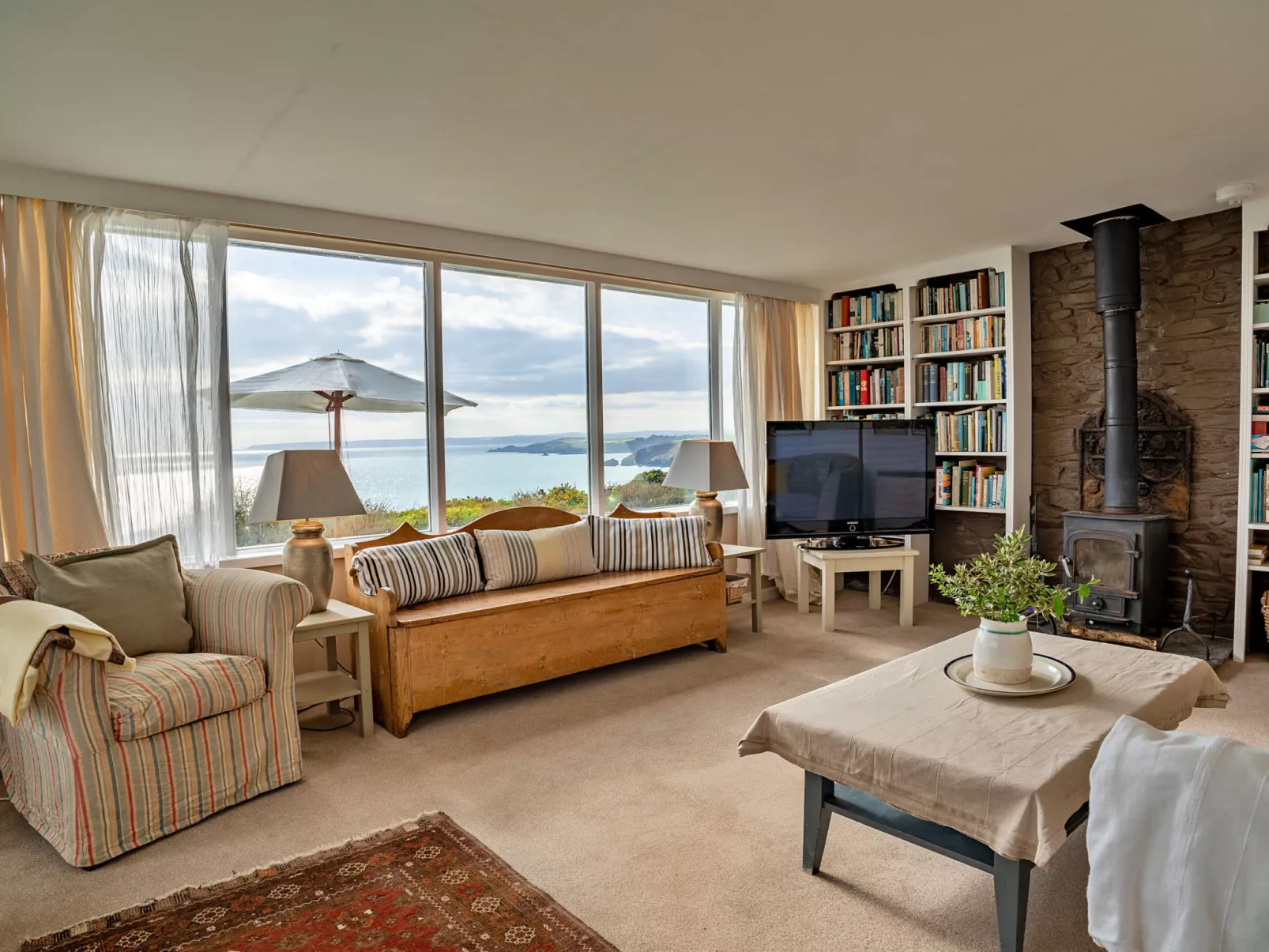 Lesceave Cottage-Dedans