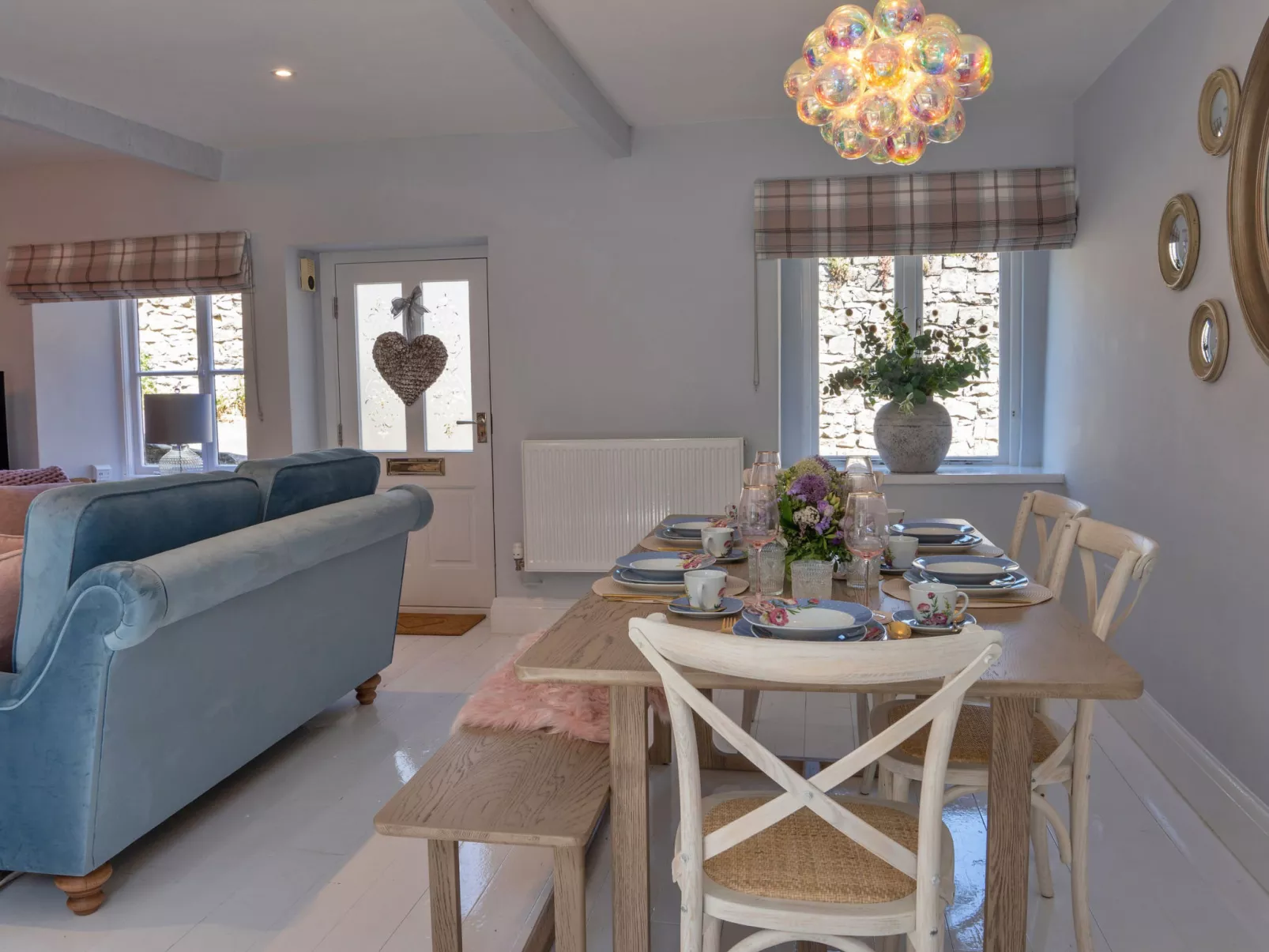 Sisu Bakewell, Limestones Cottage-Drinnen