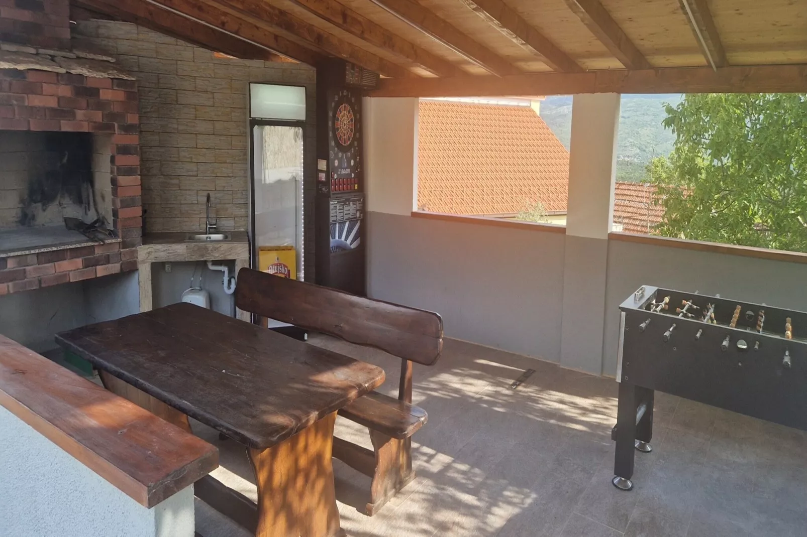 Five-Bedroom Home-Schwimmbad