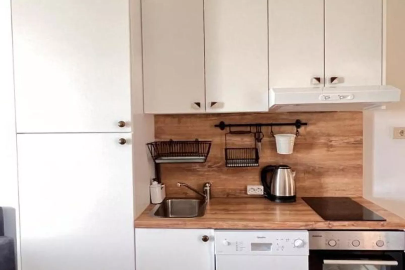 One-Bedroom Apartment With Sea View (A)-Outdoor