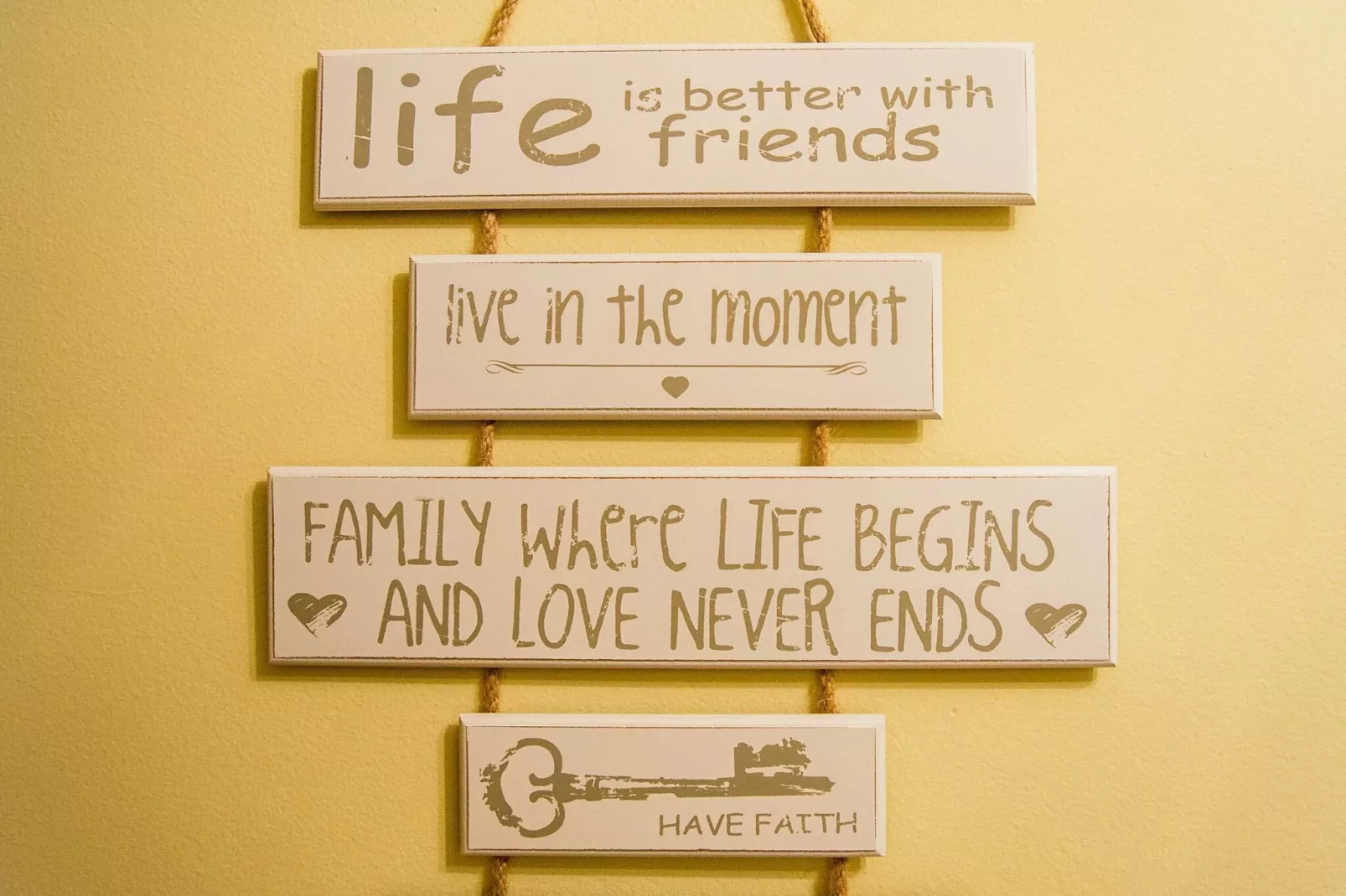 Luce Hilltop Cozy Apartment - Two Bedroom Apartment-Innenbereich