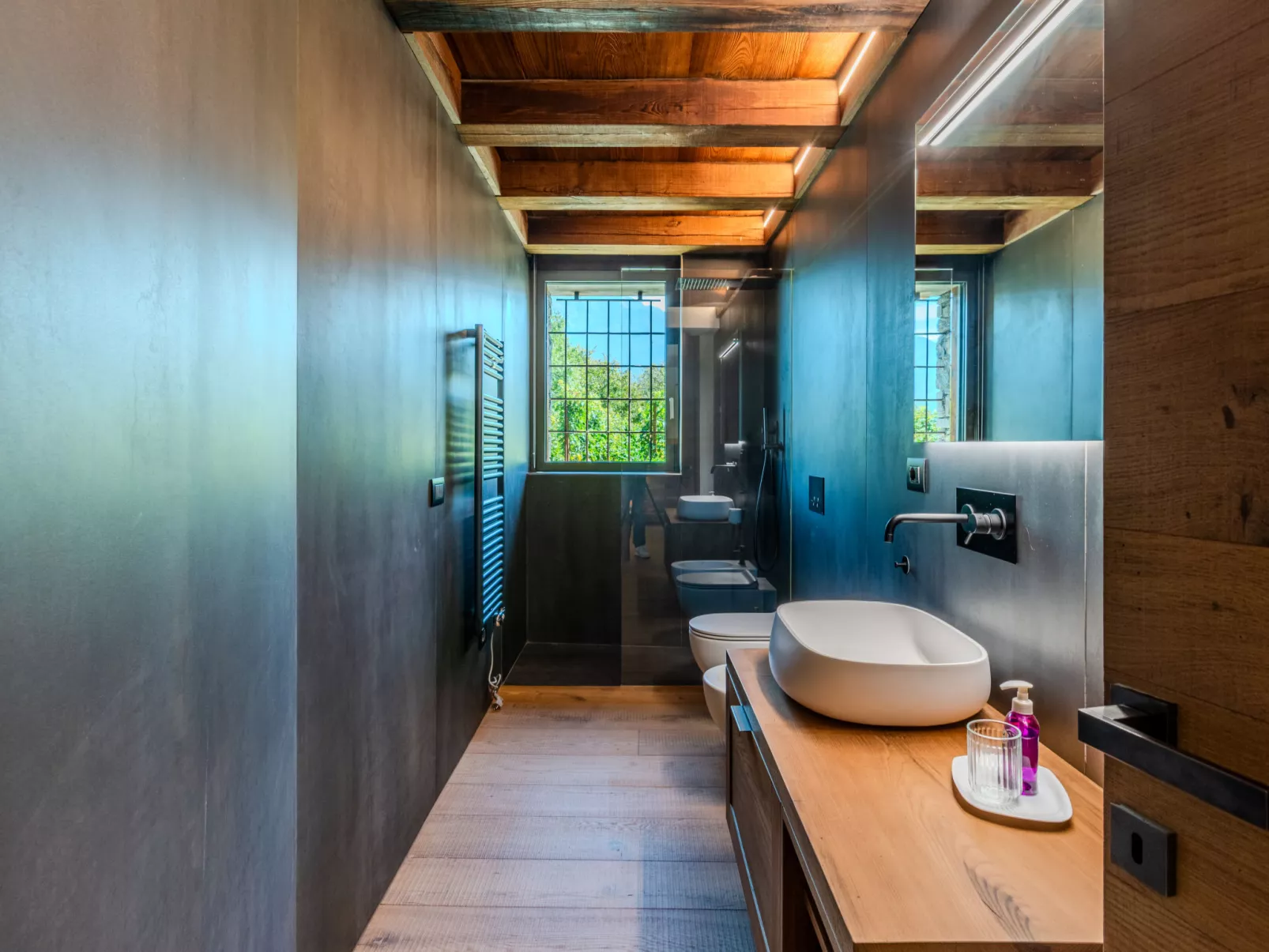 Woodhouse Domaso-Dedans