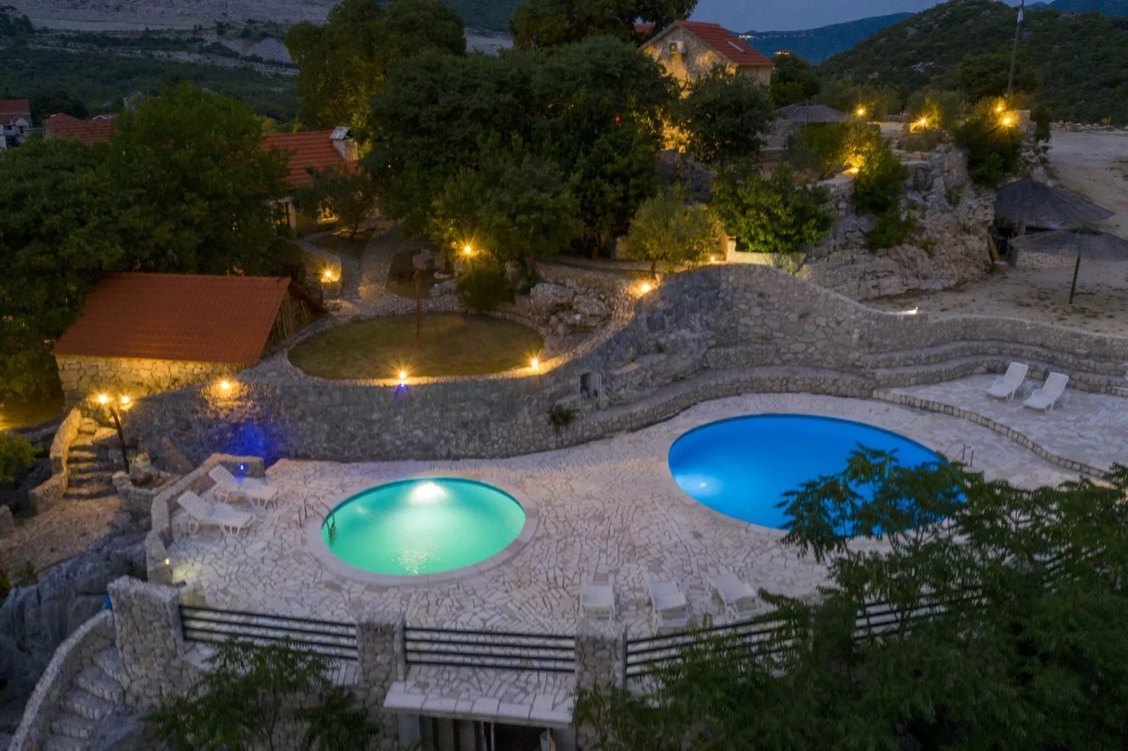 Rustical Resort Kokorići with Shared Outdoor Swimming Pool - One Bedroom Apartment-Aussicht