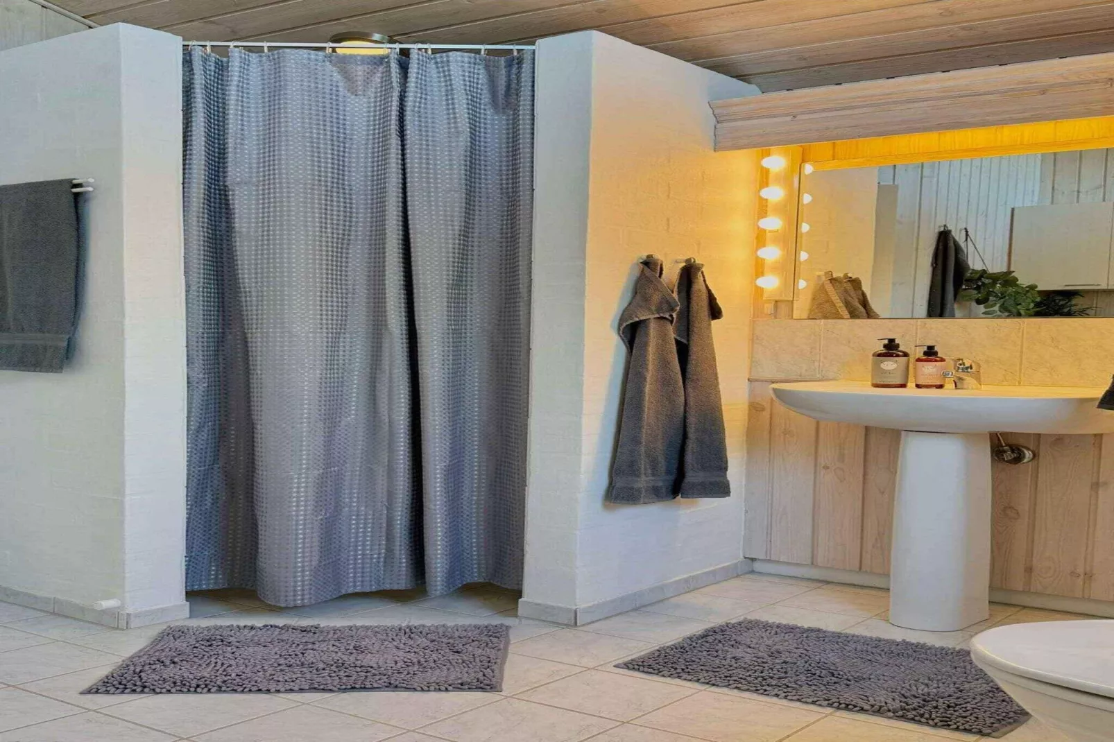 5 Sterne Ferienhaus in Sæby-Innenbereich