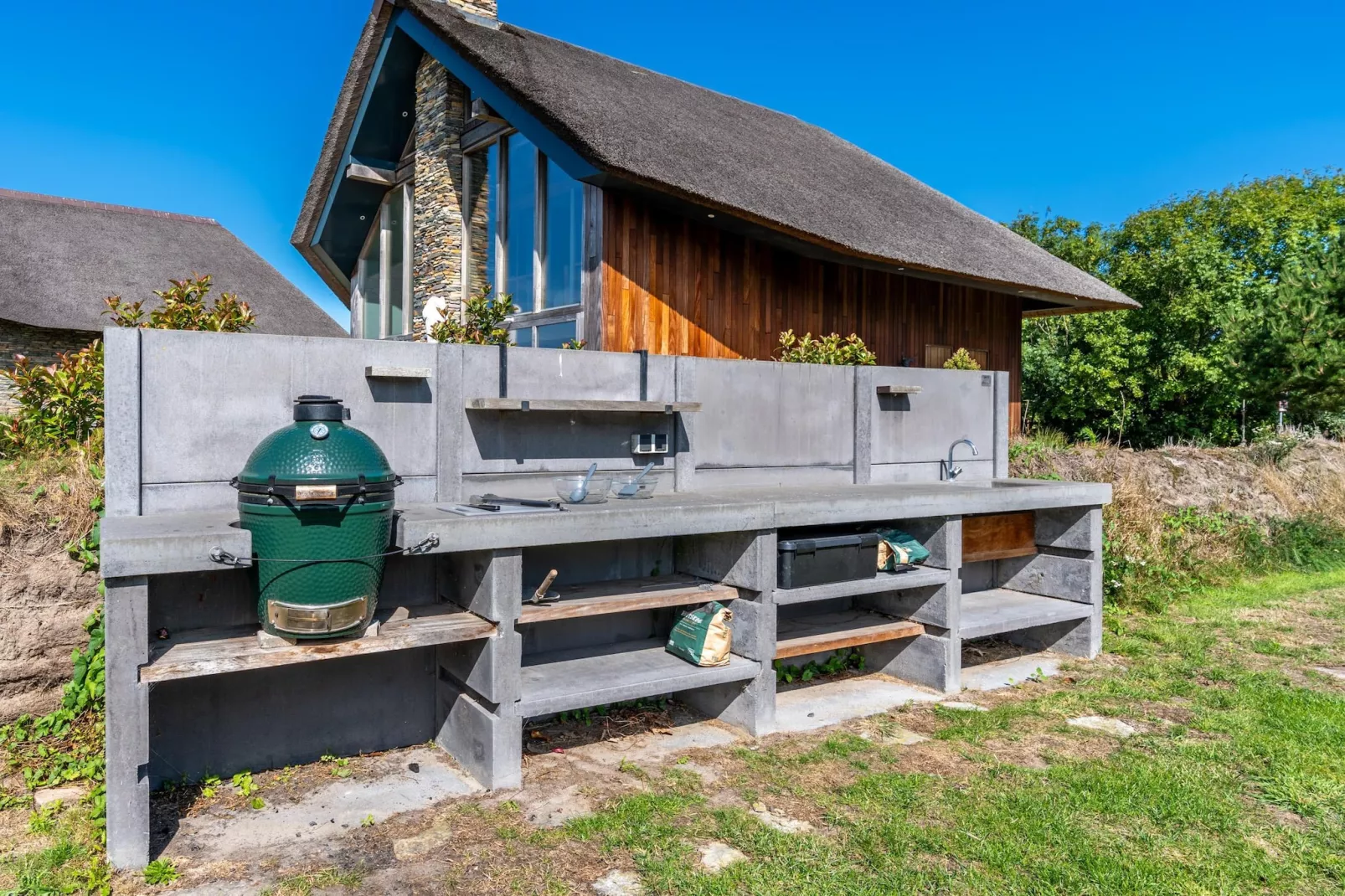 Villa Buytenplaats 183-Gardens in summer