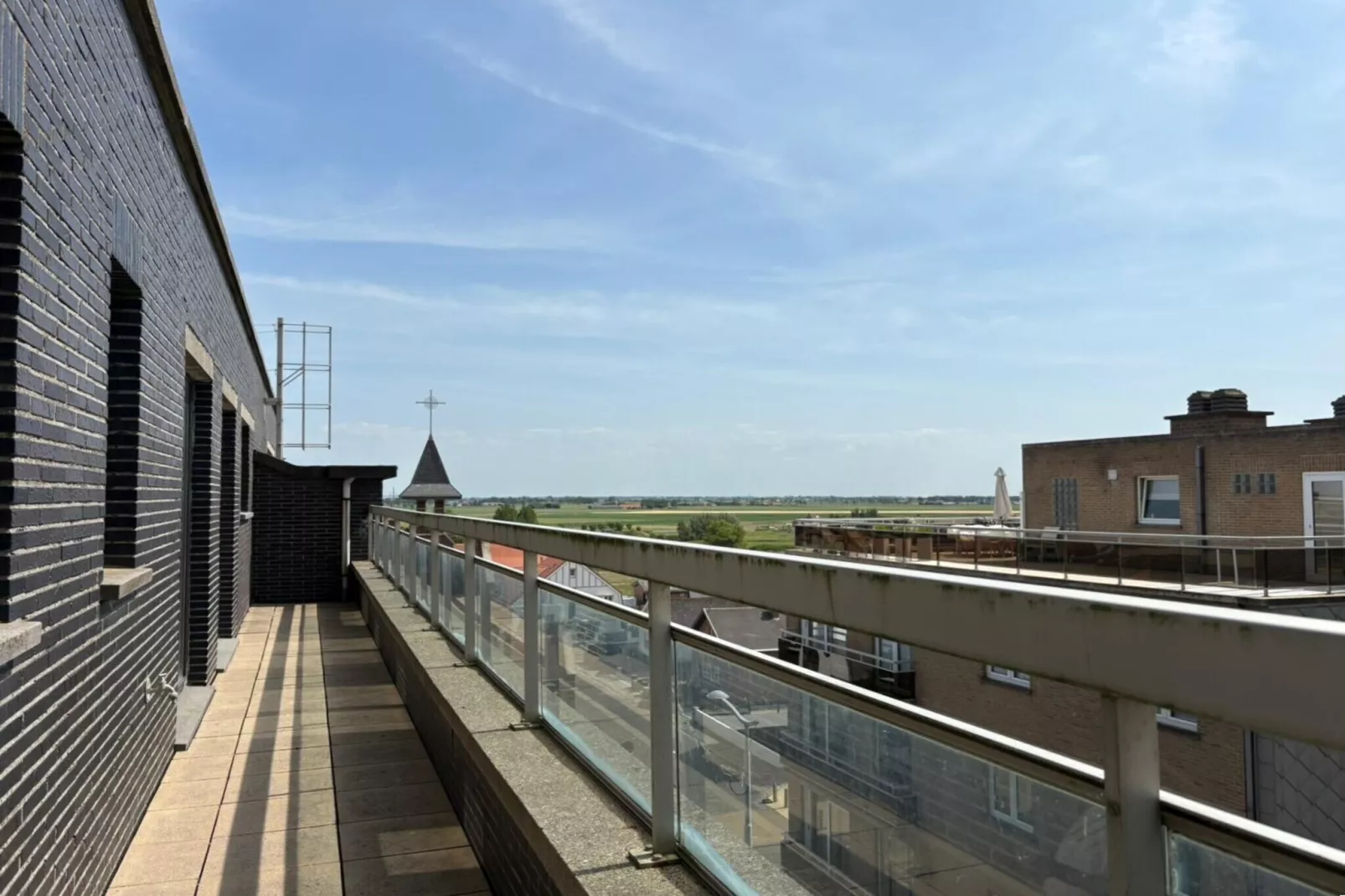 FASHION2 0501-Terrace balcony