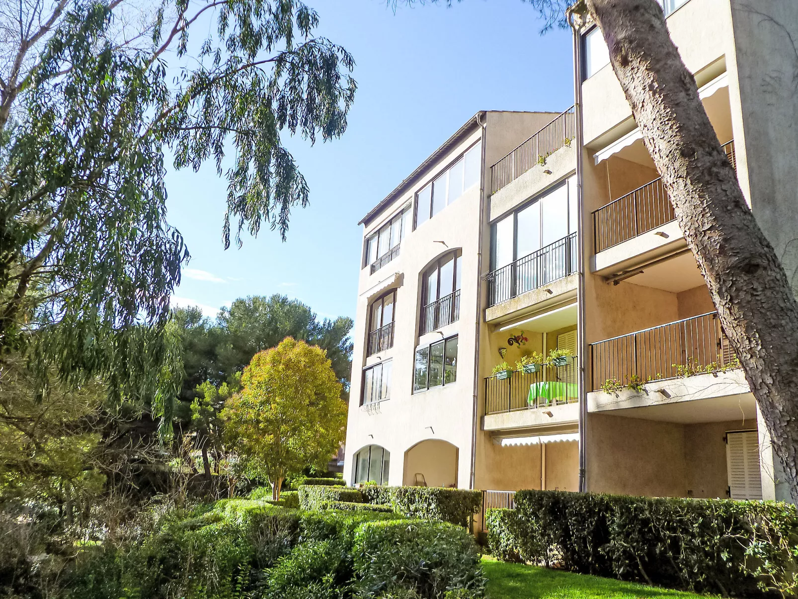 Le Luberon Loisirs-Draußen