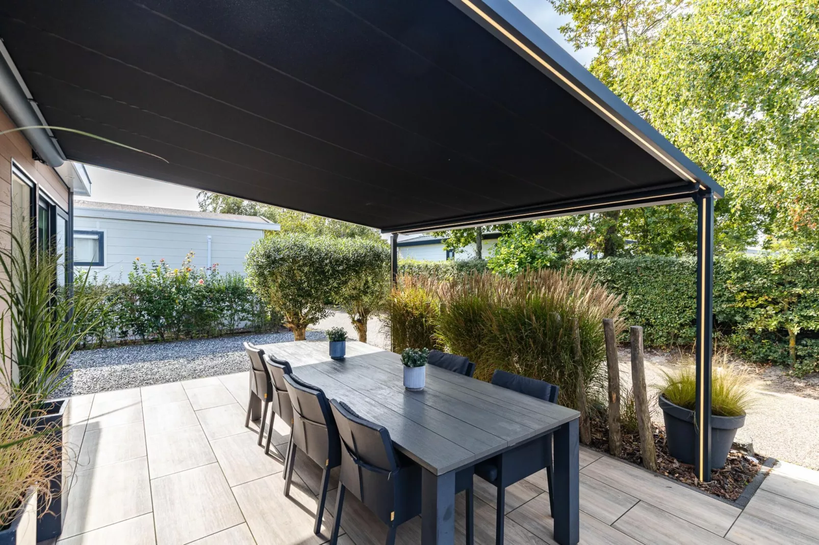 Chalet Julianahoeve | Beachhouse Renesse 2645-Terrasse / balcon