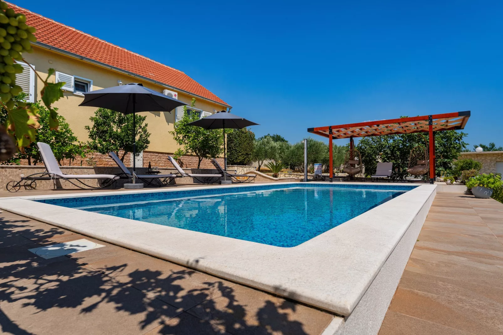 Villa Sucic with private pool-Schwimmbad