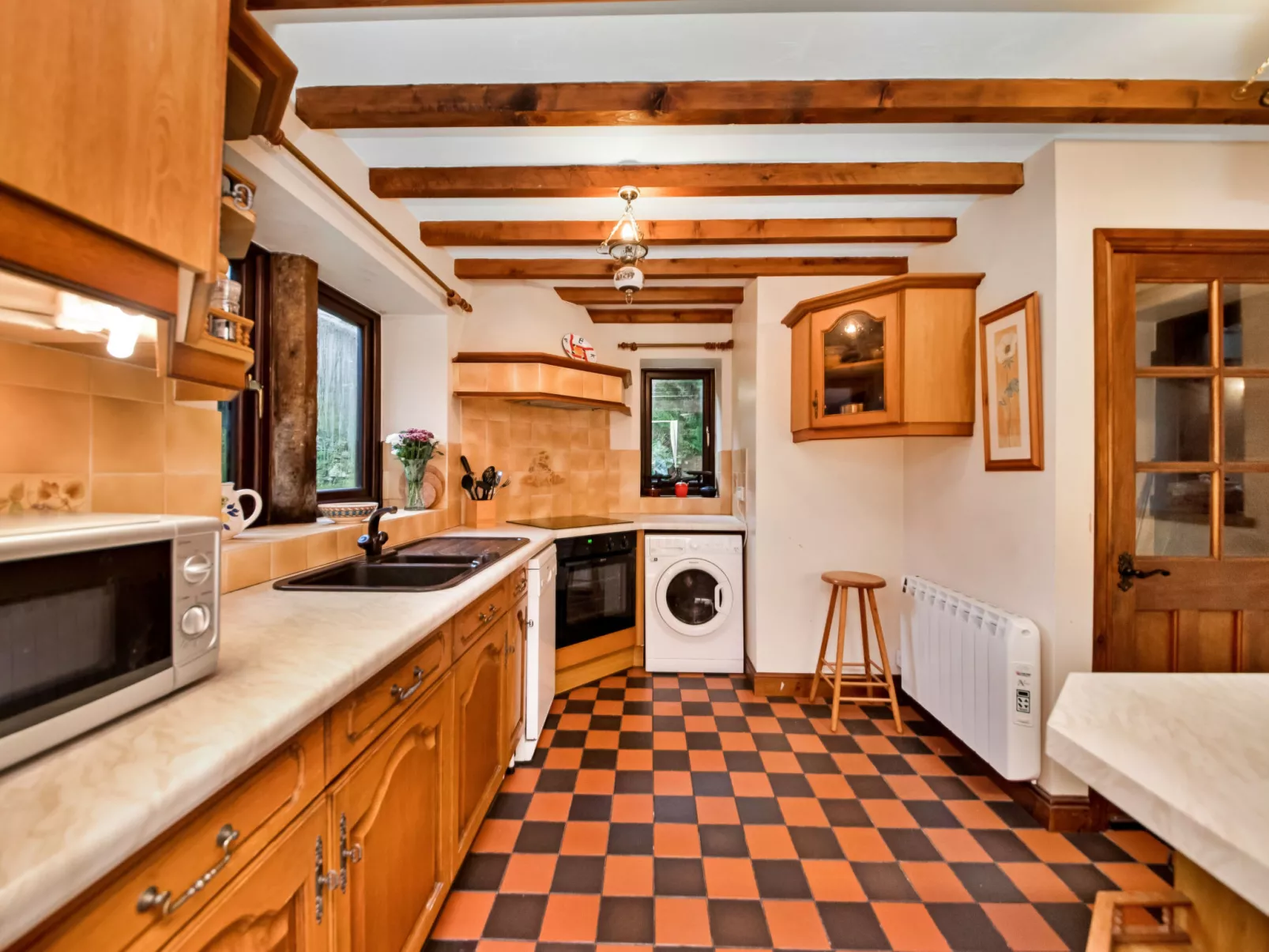 The Shires at Alstonefield-Dedans