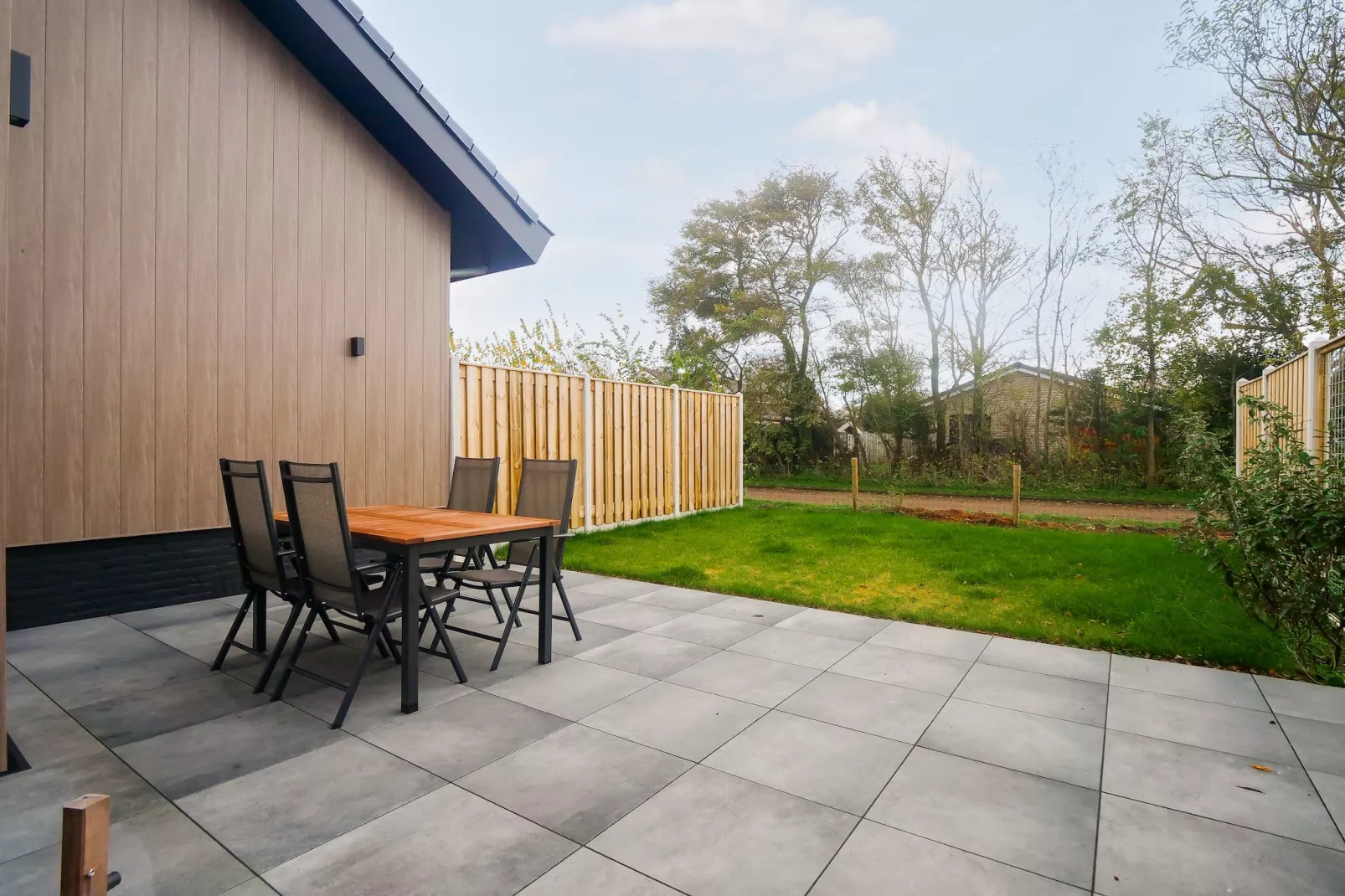 Huis Zand-Terrasse/Balkon