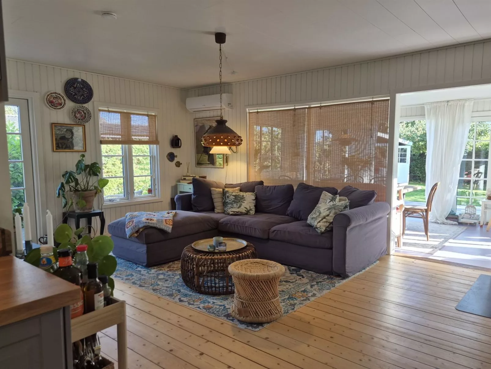 "Yvette" - 350m from the sea-Inside