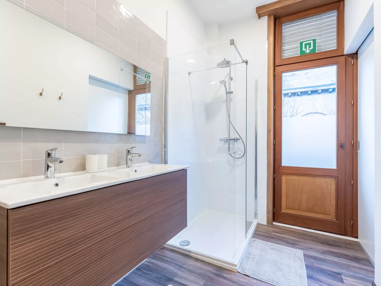 Notre Refuge - Your Belle Époque Escape-Dedans