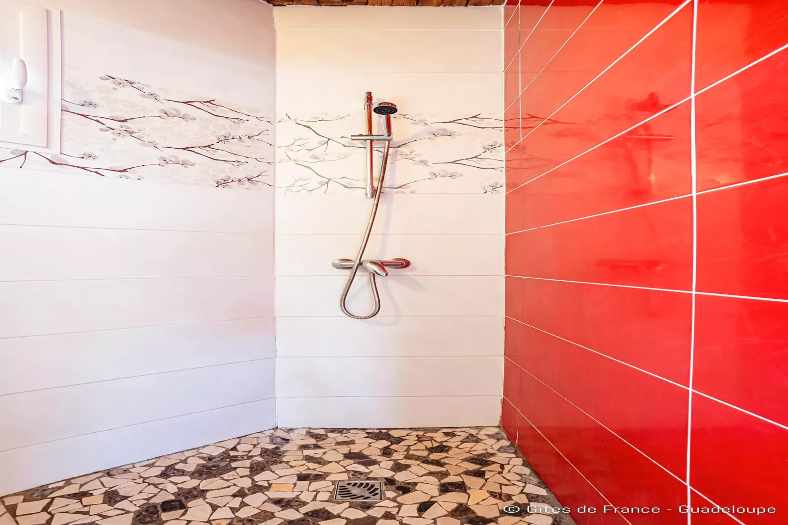 Complexe entier-Résidence-Villa-Salle de Bain amenagée-Vue mer-Badezimmer