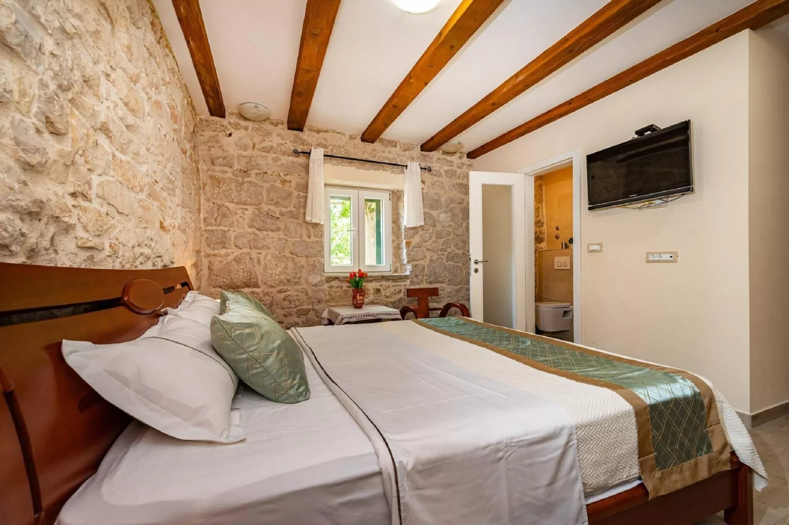 Authentic Villa Zvonko-Schlafzimmer