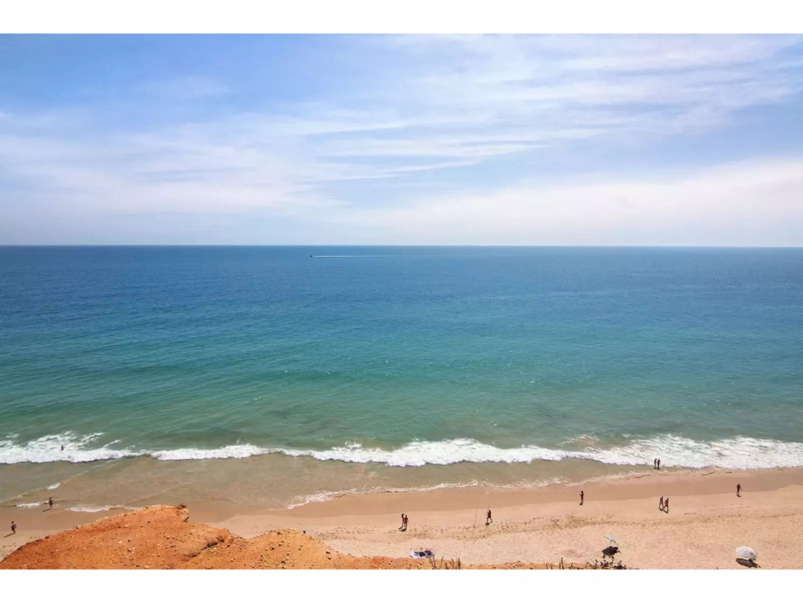 Jade-Sunny Way-Outside