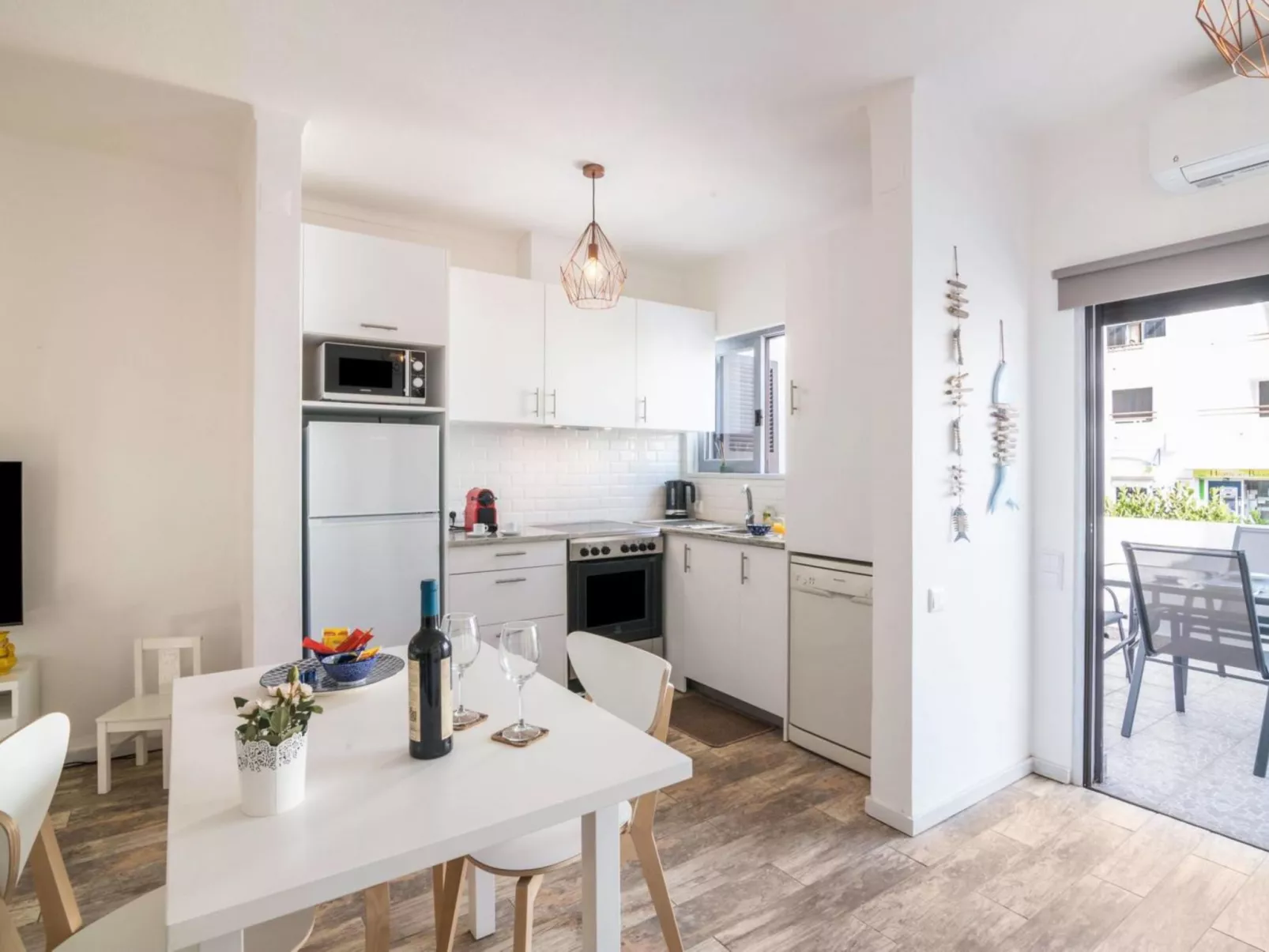 Patrick - Sunny Way-Dedans