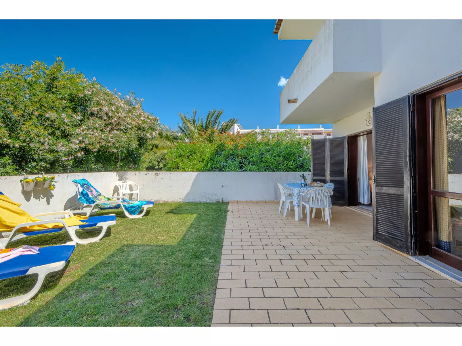 Rita - Sunny Way-Dehors