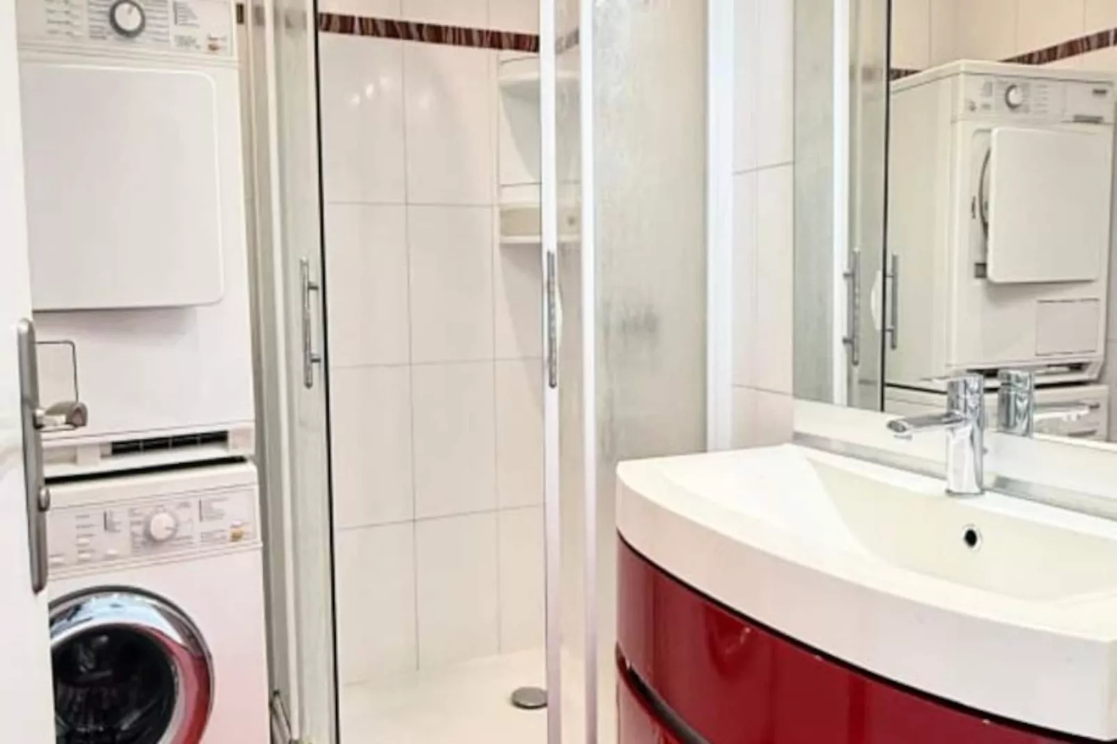 Résidence Superbe T3 Traversant Avec Terrasse Face Au Chenal Vue Mer &ndash; Imp&eacute;rial 4-Nicht zugeordnet