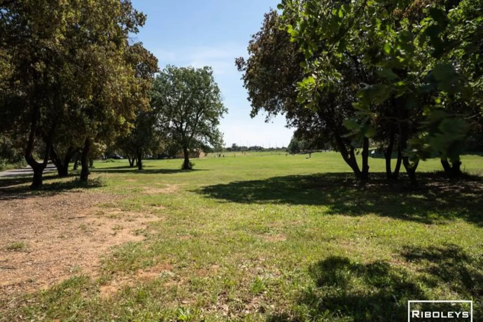 Spacieuse Villa Au C&oelig;ur Du Golf De B&eacute;ziers-Untagged