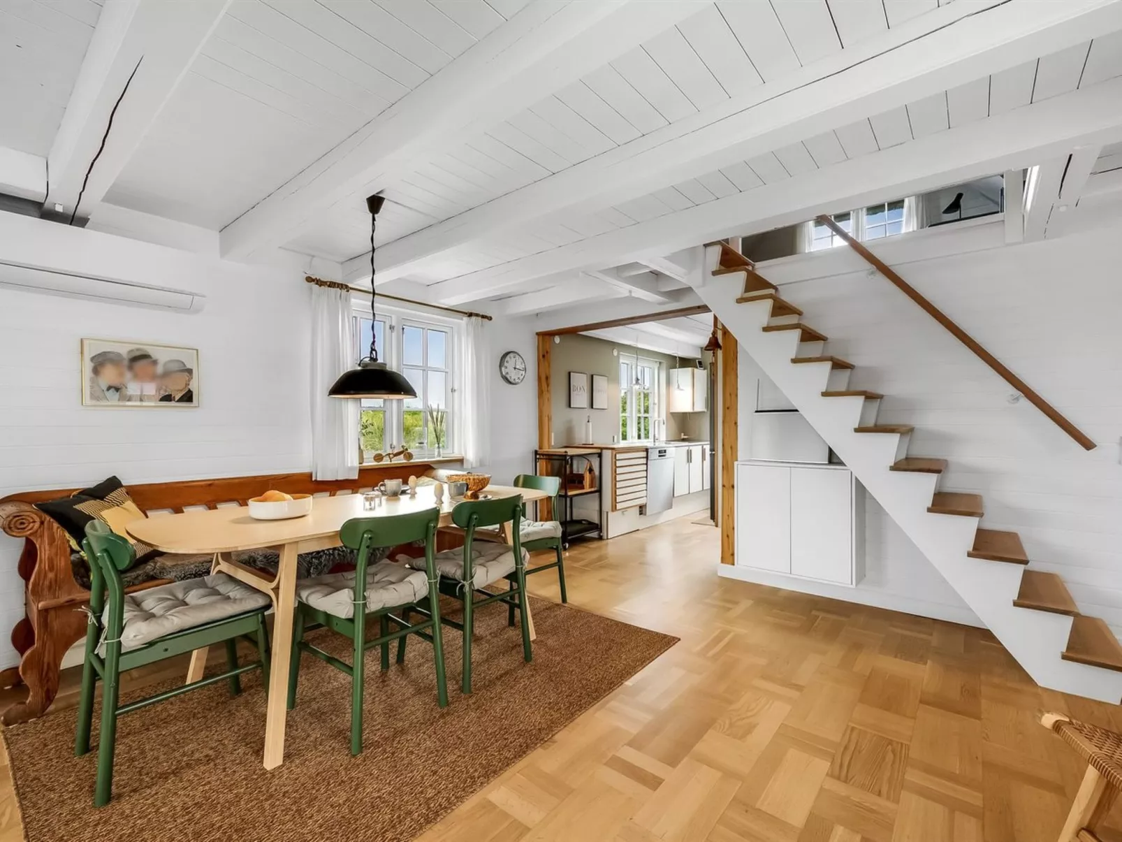 "Erle" - 200m to the fjord-Inside