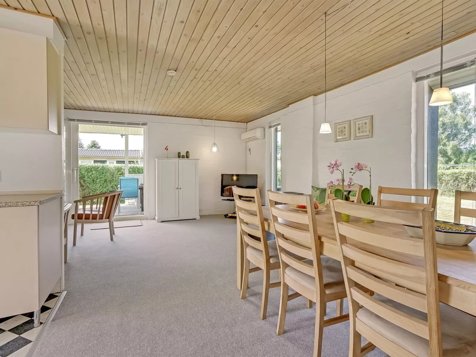 "Undine" - 300m from the sea-Inside