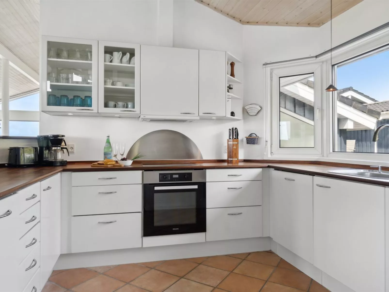 "Alyssa" - 300m from the sea-Drinnen