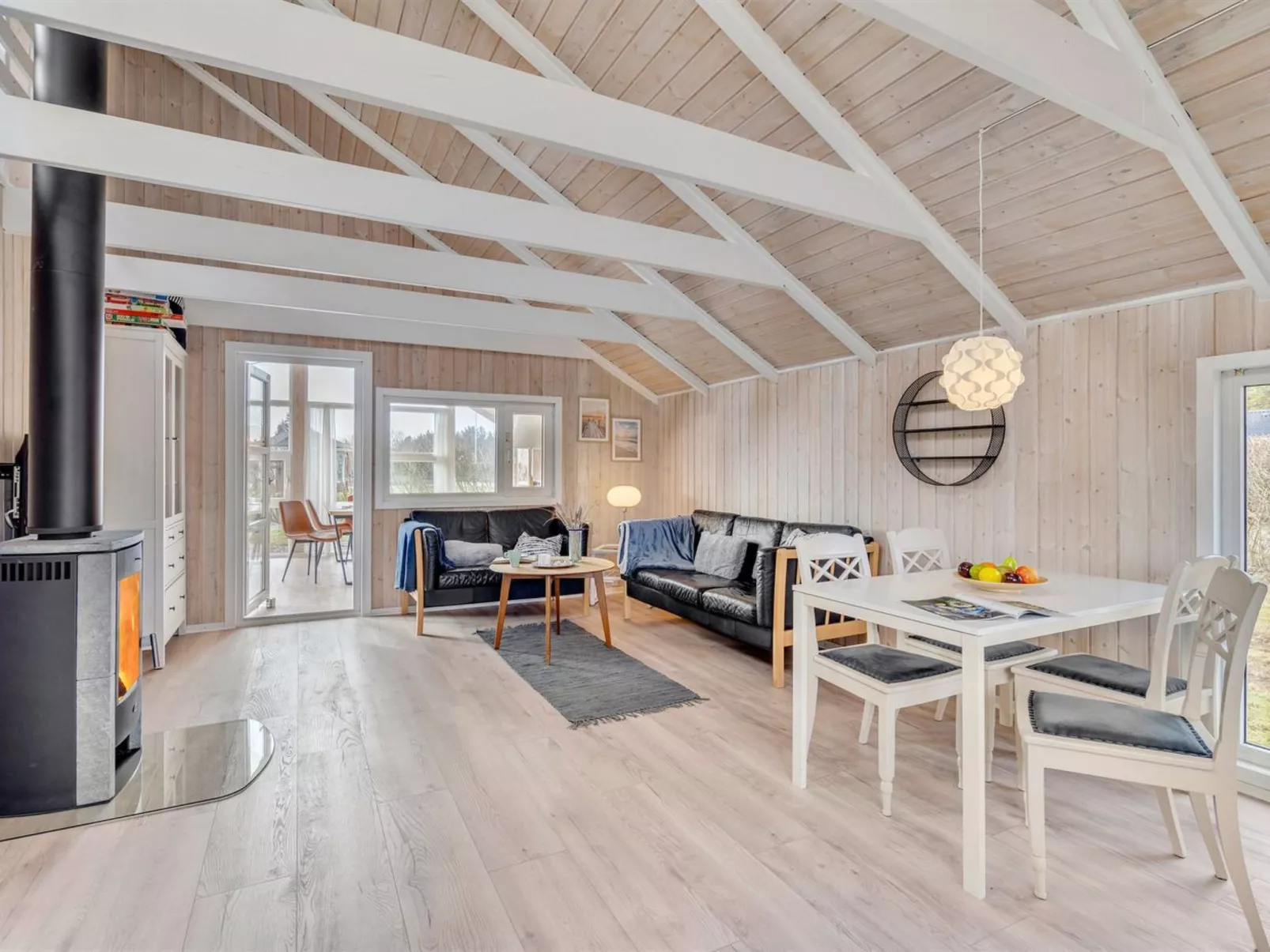 "Gudmundine" - 350m to the fjord-Inside