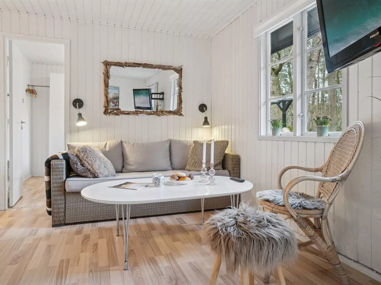 "Blakke" - 250m from the sea-Inside