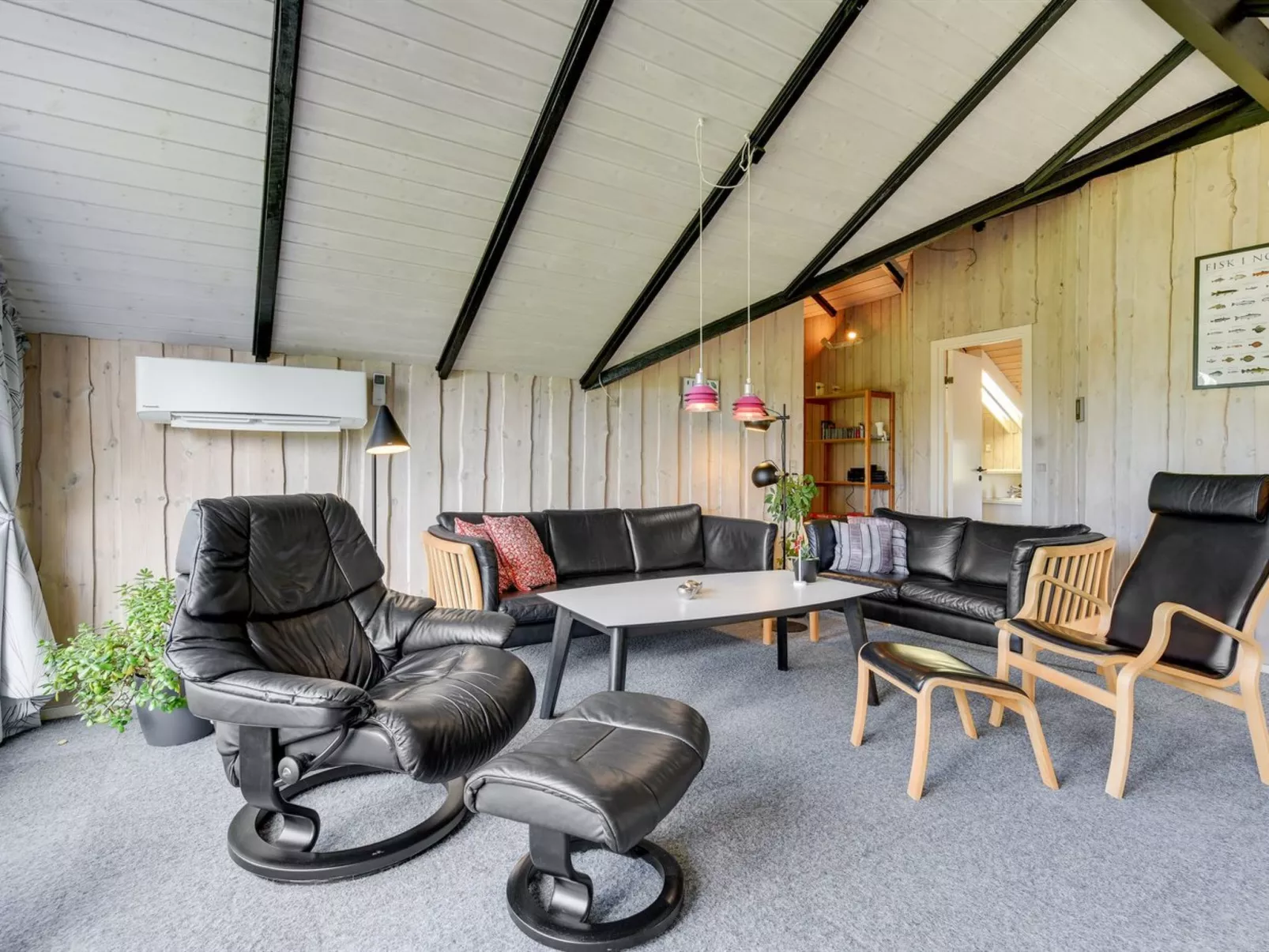 "Joona" - 600m from the sea-Dedans