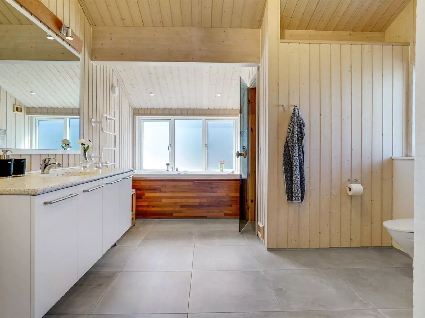 "Dorothe" - 1.4km from the sea-Dedans