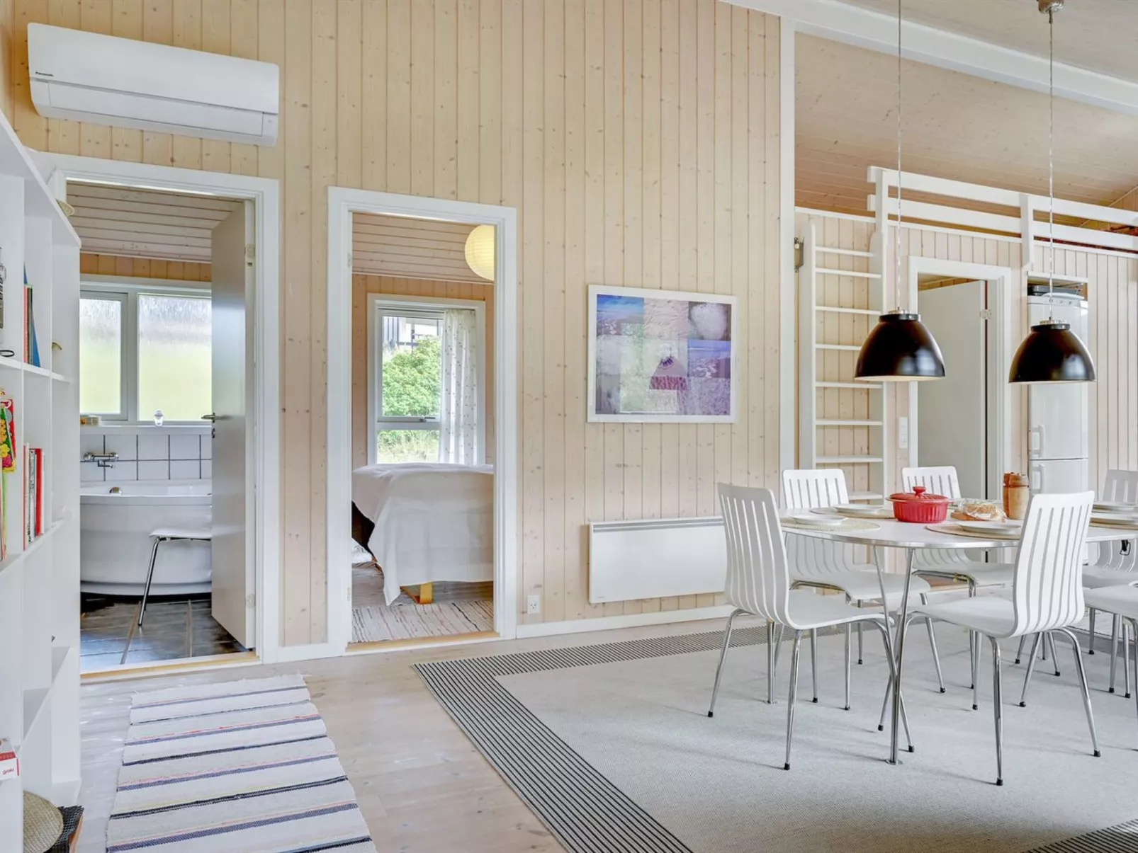 "Asvalde" - 150m from the sea-Drinnen