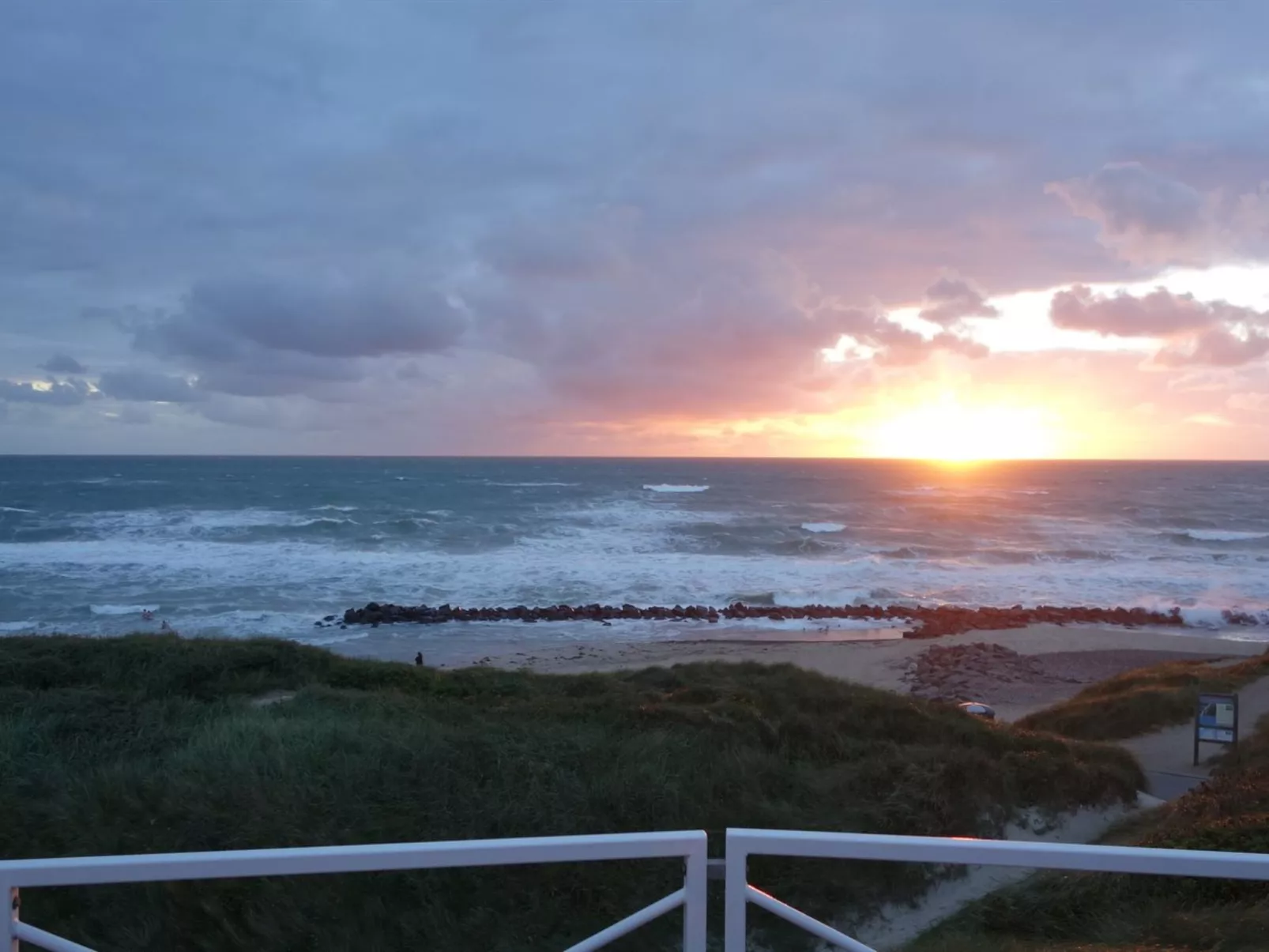 "Hillegonde" - 84m from the sea-Outside