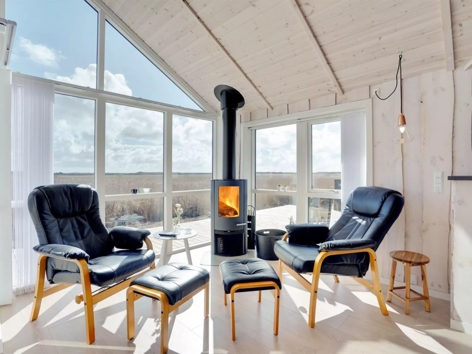 "Jonna" - 700m from the sea-Dedans