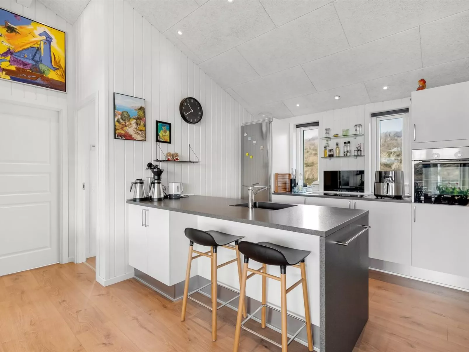 "Taja" - 300m to the fjord-Dedans