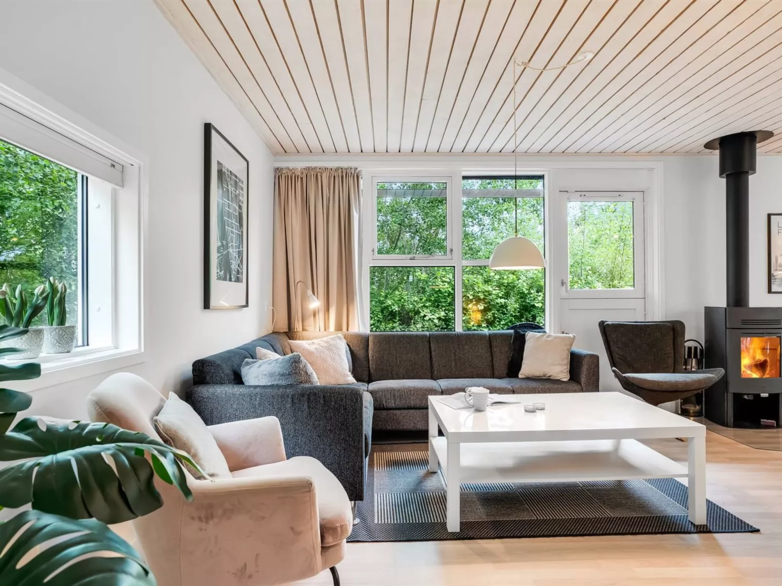 "Torsten" - 30m from the sea-Dedans