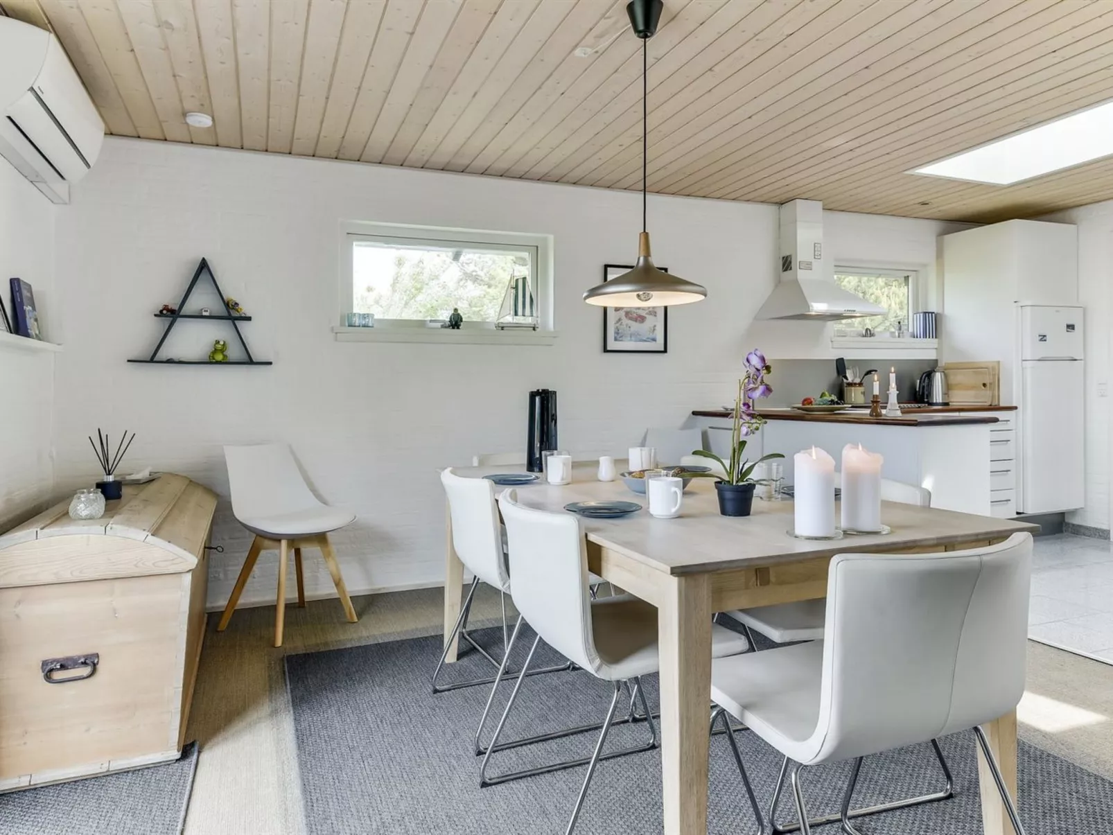 "Bedri" - 800m from the sea-Inside