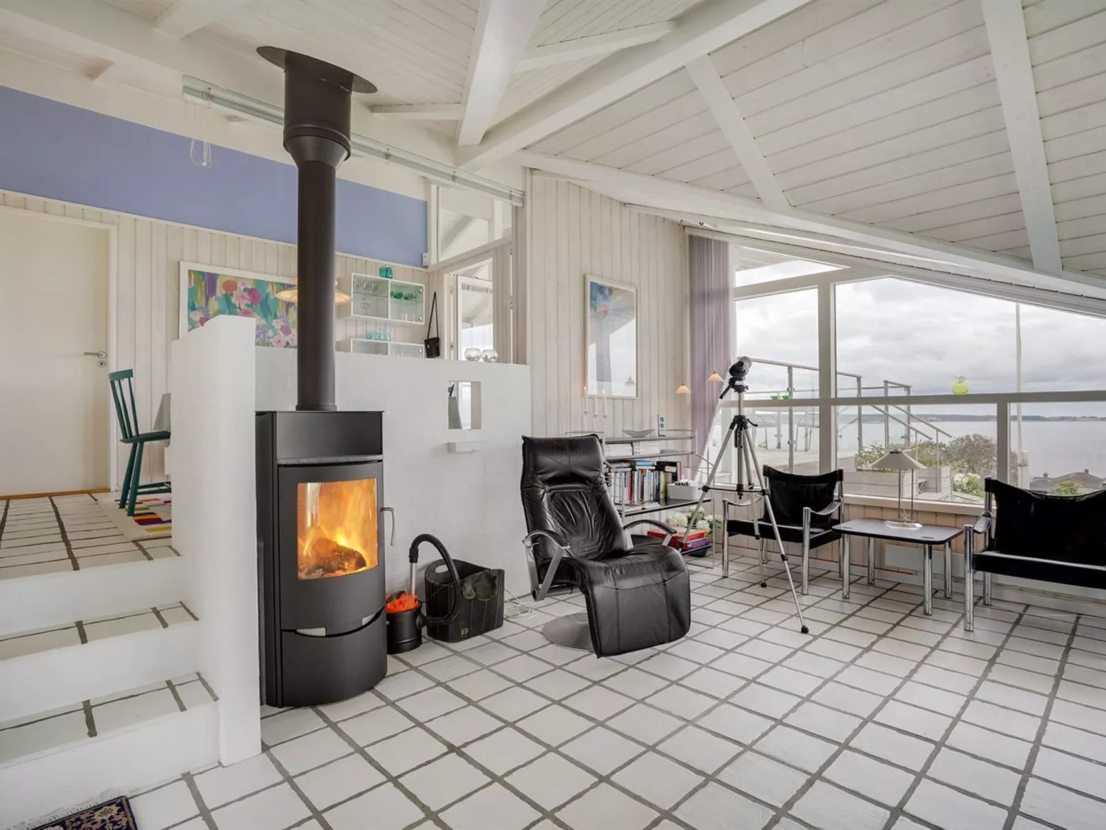 "Eilen" - 250m from the sea-Inside