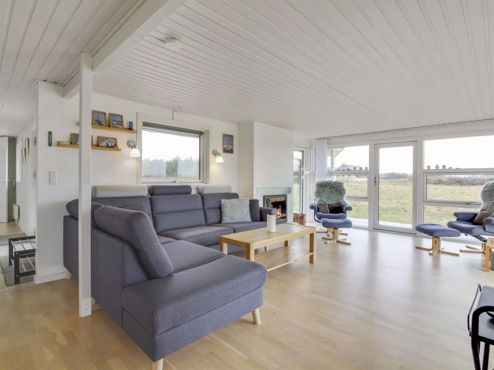 "Carelle" - 300m from the sea-Inside