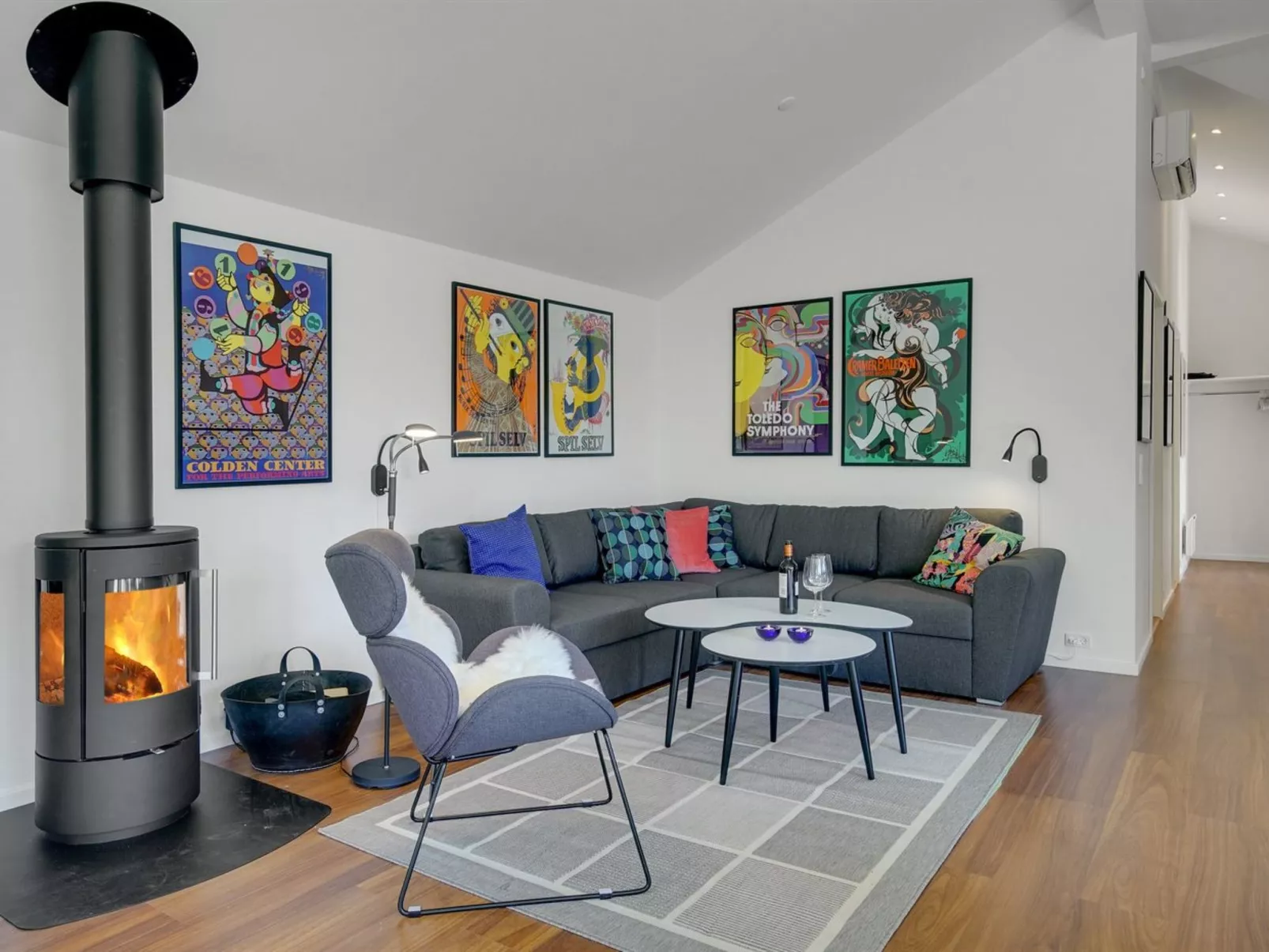 "Rikkie" - 150m to the fjord-Dedans