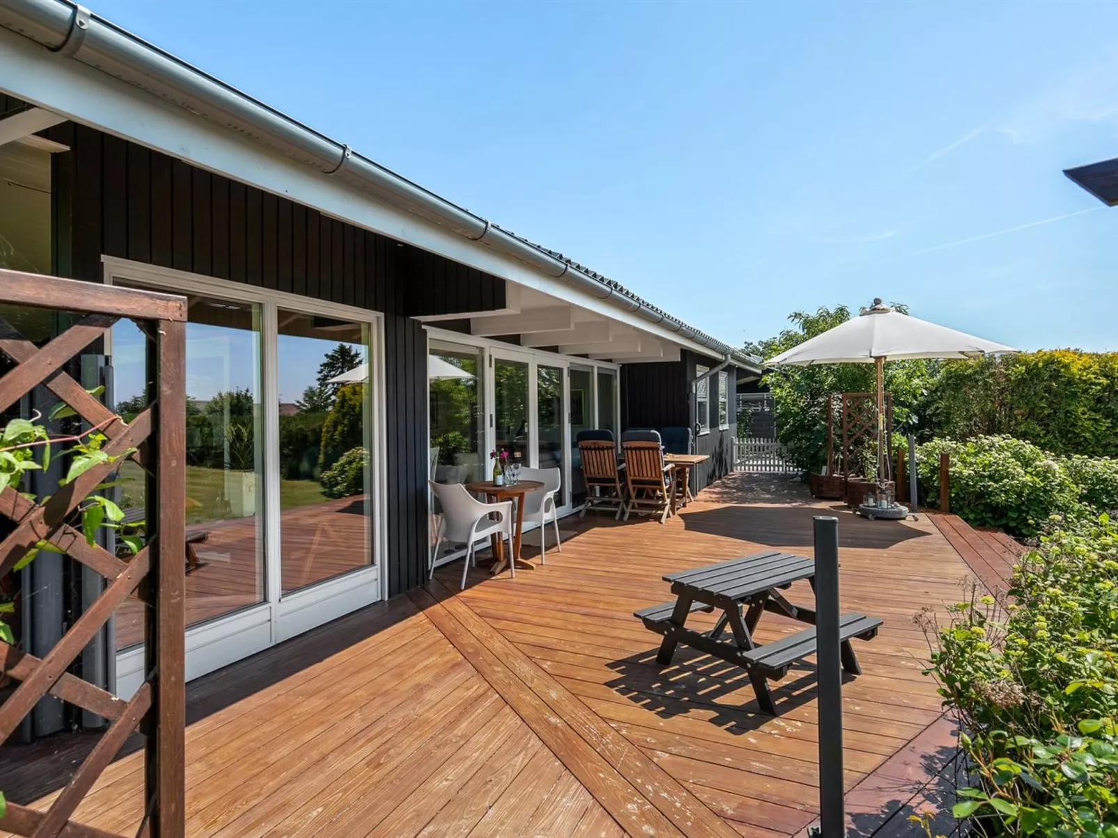 "Bisera" - 150m from the sea-Outside