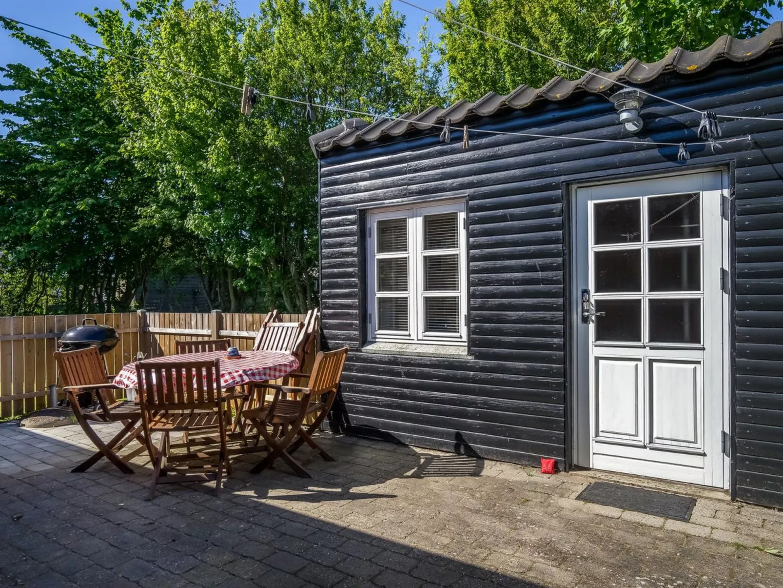 "Gunhil" - 200m from the sea-Outside