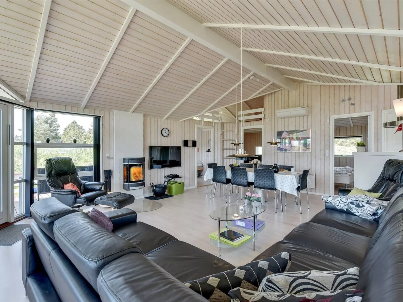 "Domna" - 800m from the sea-Dedans