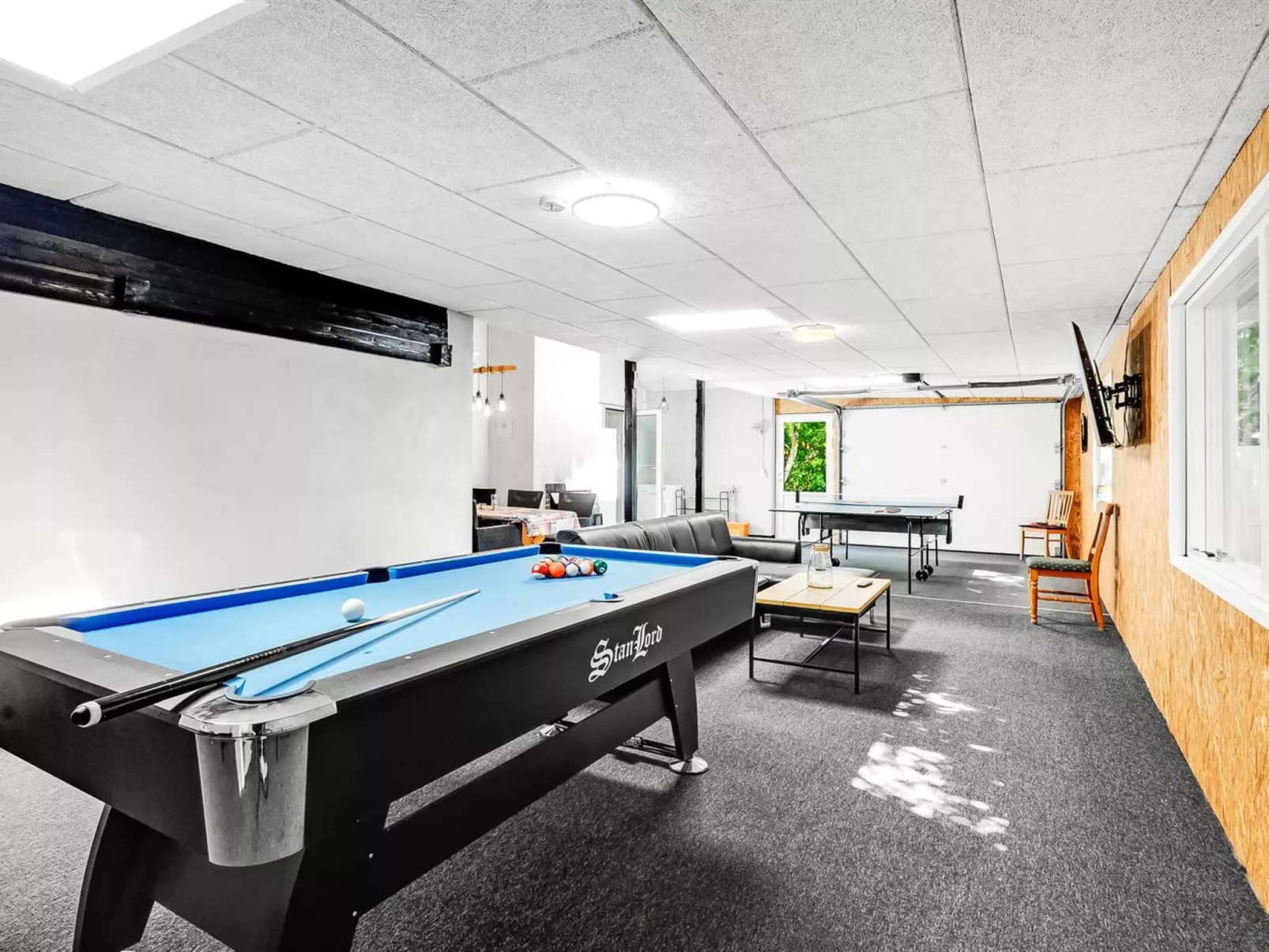 "Aarni" - 250m to the fjord-Inside