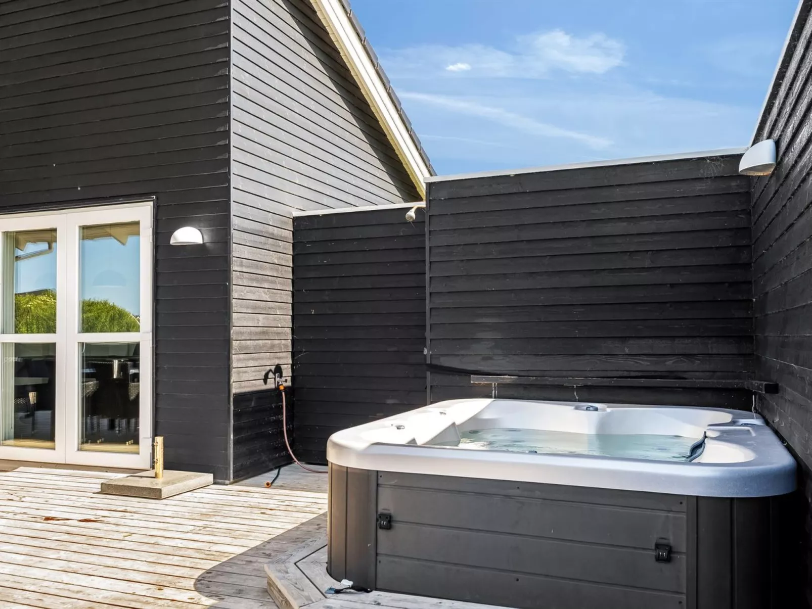 "Markku" - 400m from the sea-Inside