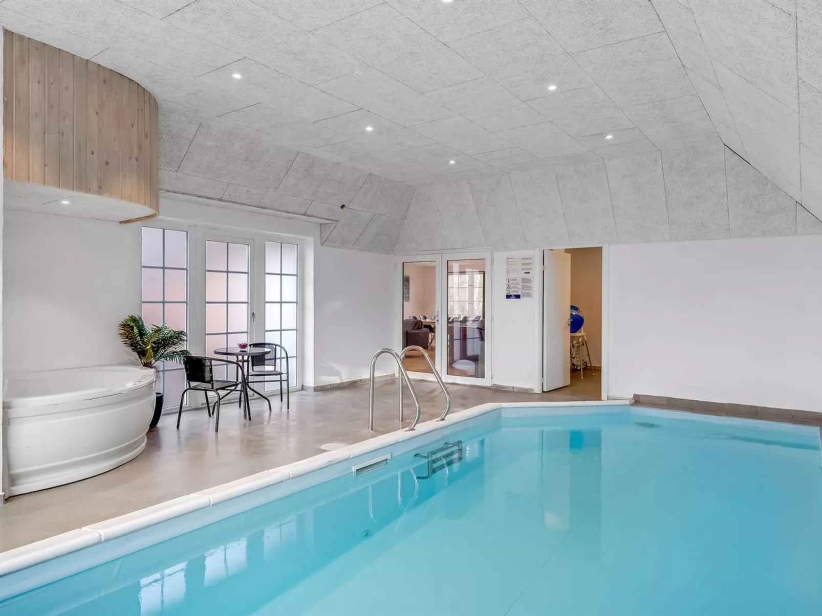 "Thana" - 1.4km from the sea-Dehors