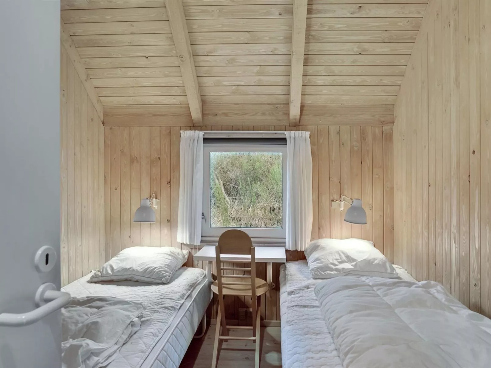 "Catarine" - 1.1km from the sea-Drinnen