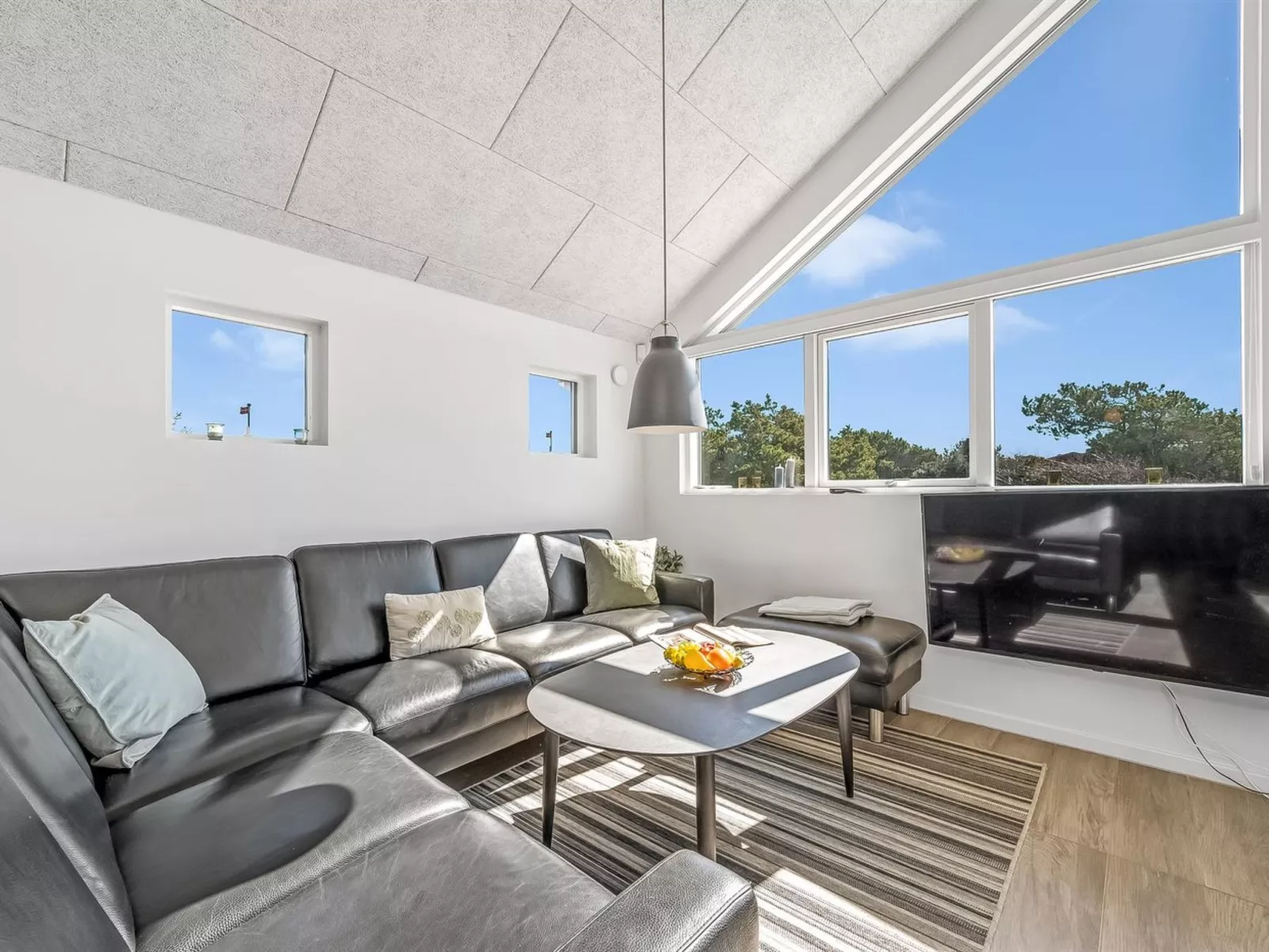 "Swante" -  from the sea-Inside