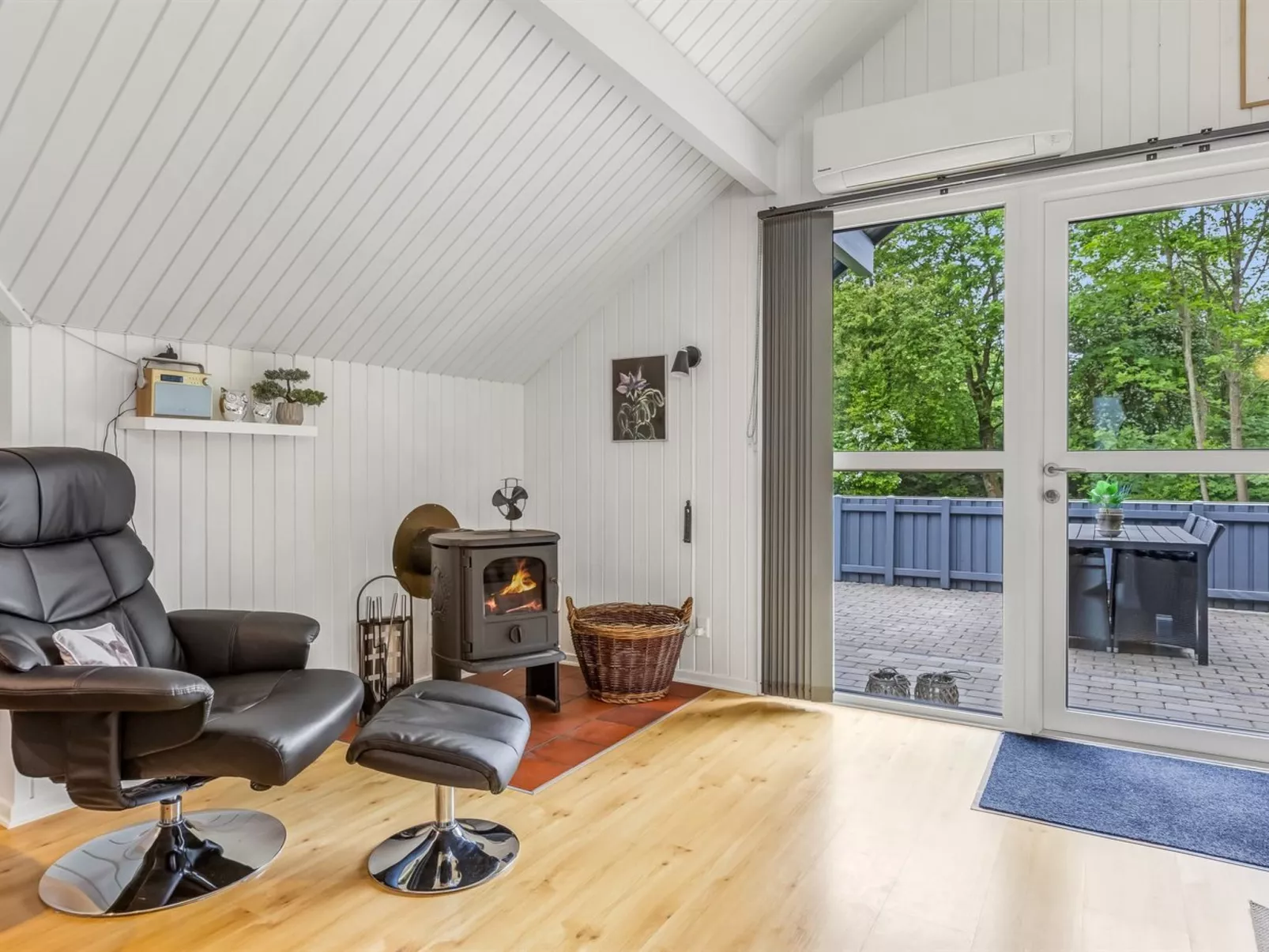 "Asulf" - 31km from the sea-Drinnen