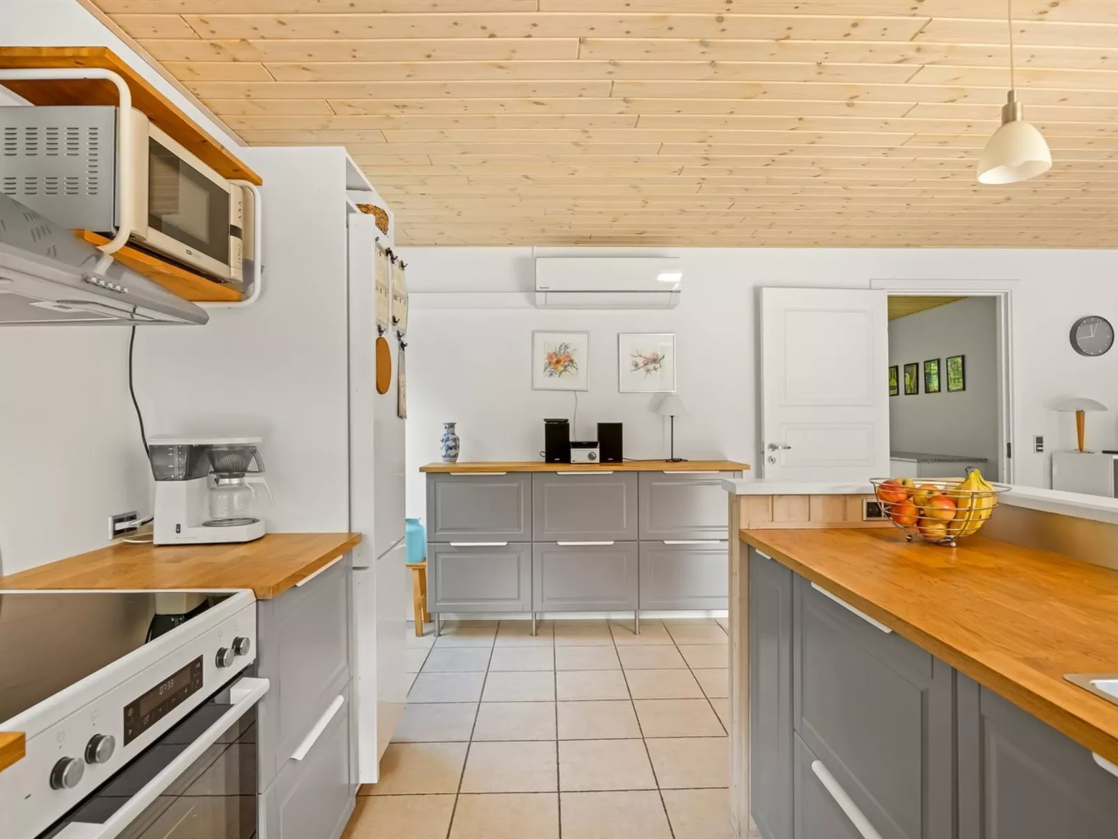 "Filimena" - 350m from the sea-Inside